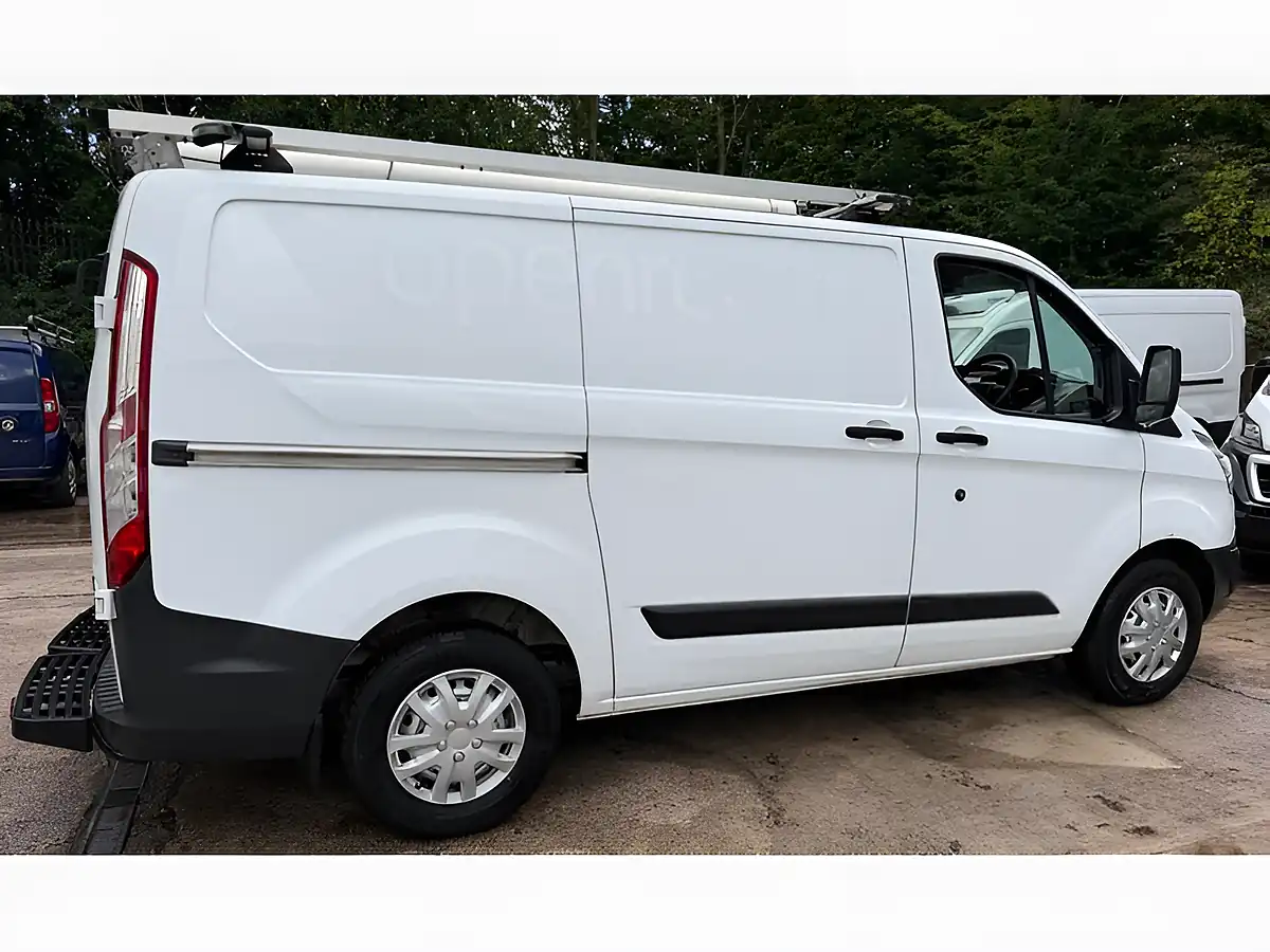 Used 2017 Ford Transit Custom 310 Panel Van L1 H1 White - Interior and Exterior details 8