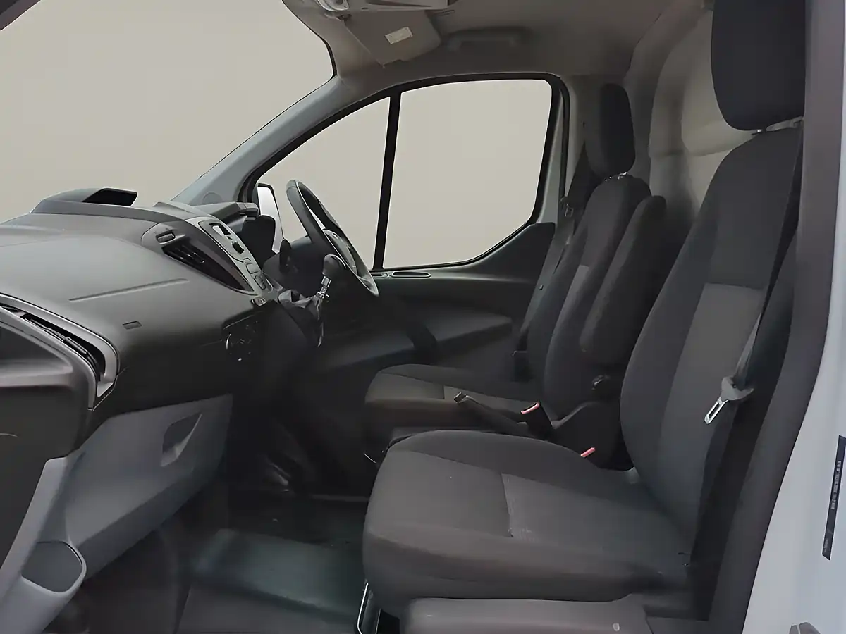 Used 2017 Ford Transit Custom 310 Panel Van L1 H1 White - Interior and Exterior details 8