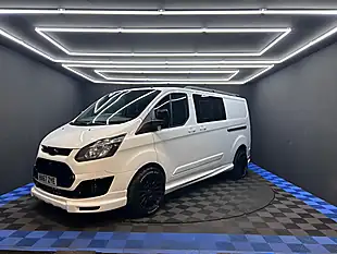 Used 2017 Ford Transit Custom Combi Van White - Interior and Exterior details 6