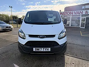 Used 2017 Ford Transit Custom L1 H1 Swb White - Interior and Exterior details 12