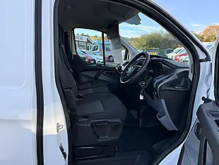 Used 2017 Ford Transit Custom L1 H1 Swb White - Interior and Exterior details 16