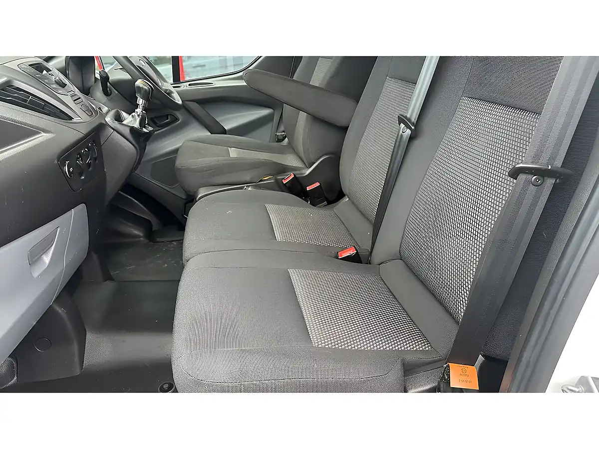 Used 2017 Ford Transit Custom L1H2 Panel Van White - Interior and Exterior details 2