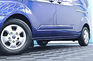 Used 2017 Ford Transit Custom Limited Blue - Interior and Exterior details 7