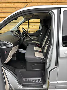 Used 2017 Ford Transit Custom Limited Crew Van Silver - Interior and Exterior details 17
