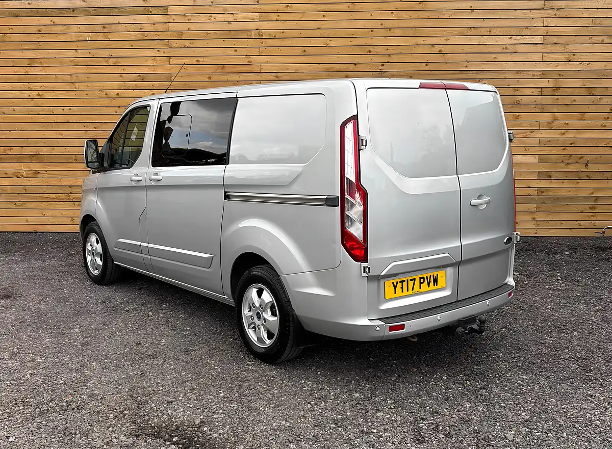 Used 2017 Ford Transit Custom Limited Crew Van Silver - Interior and Exterior details 9