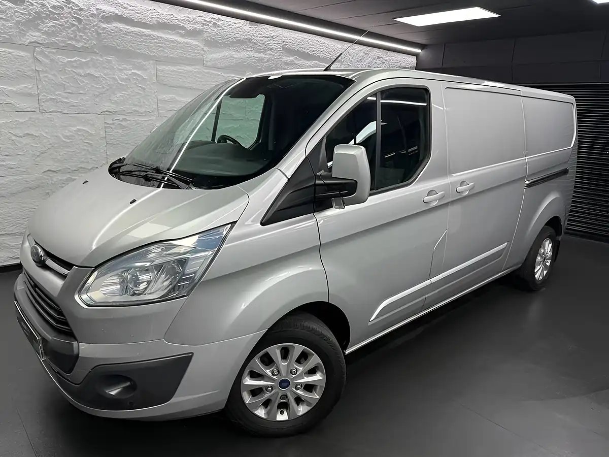 Used 2017 Ford Transit Custom Limited Moondust Silver - Front View