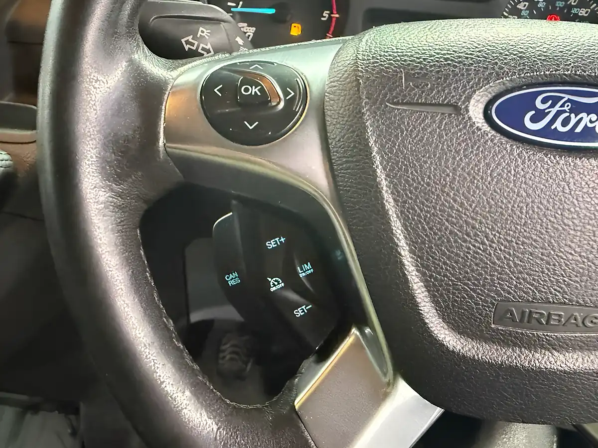 Used 2017 Ford Transit Custom Limited Moondust Silver - Interior and Exterior details 16