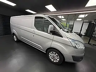 Used 2017 Ford Transit Custom Limited Moondust Silver - Interior and Exterior details 8