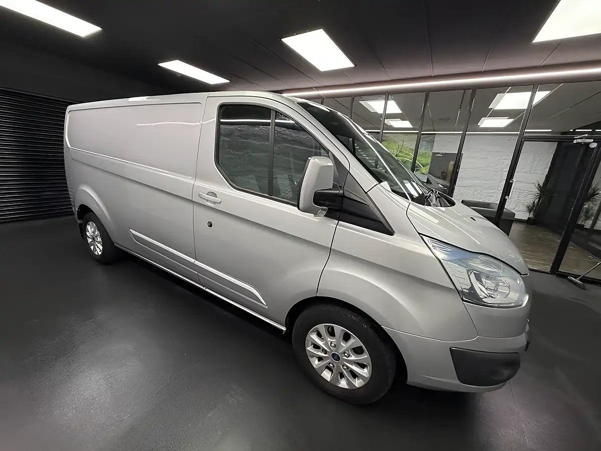 Used 2017 Ford Transit Custom Limited Moondust Silver - Interior and Exterior details 8