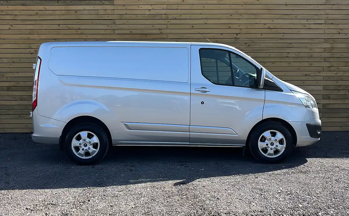 Used 2017 Ford Transit Custom Limited Silver - Interior and Exterior details 2