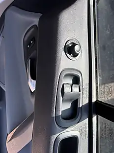 Used 2017 Ford Transit Custom Limited Silver - Interior and Exterior details 20