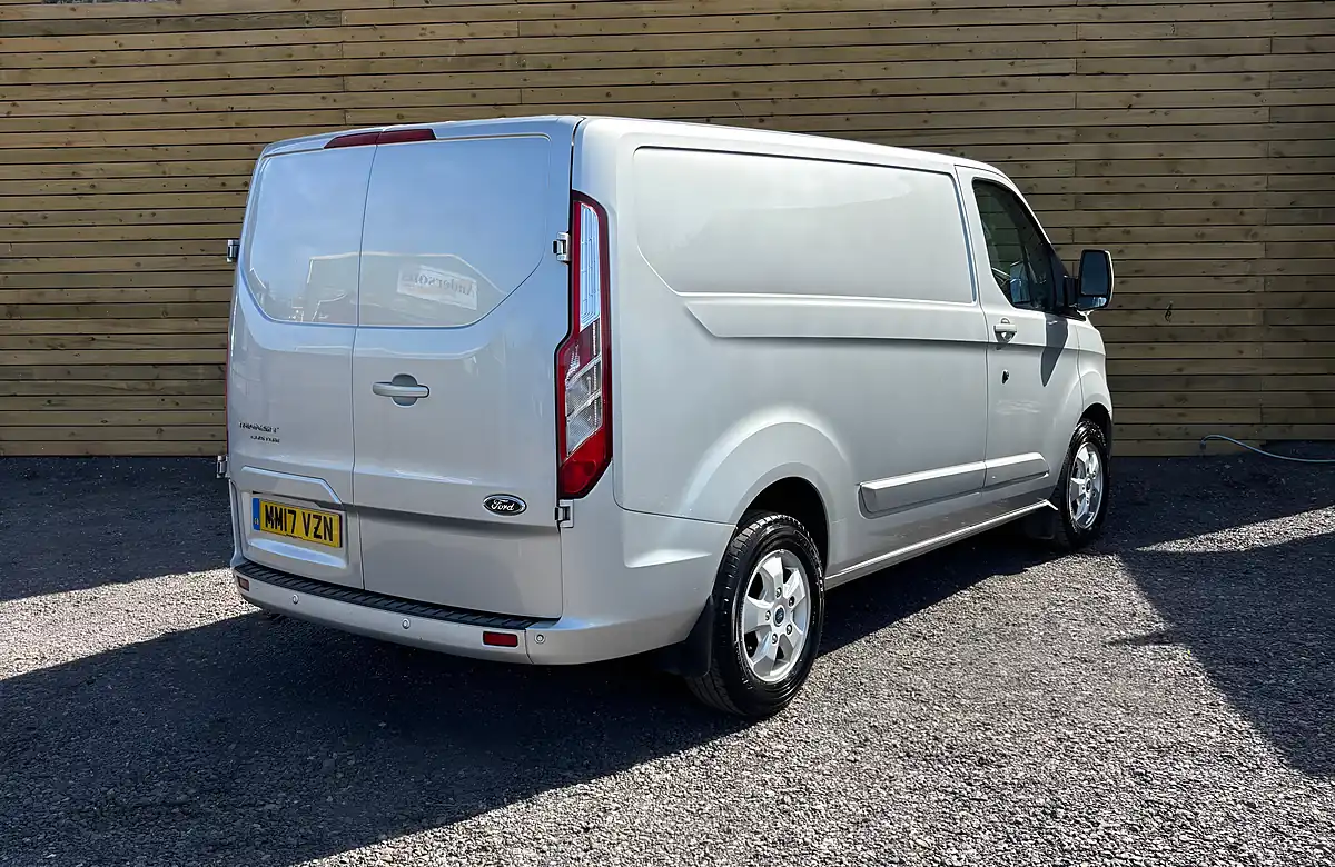 Used 2017 Ford Transit Custom Limited Silver - Interior and Exterior details 6