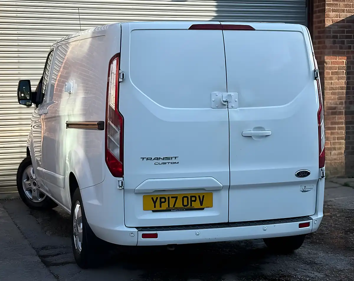 Used 2017 Ford Transit Custom Limited White - Interior and Exterior details 14