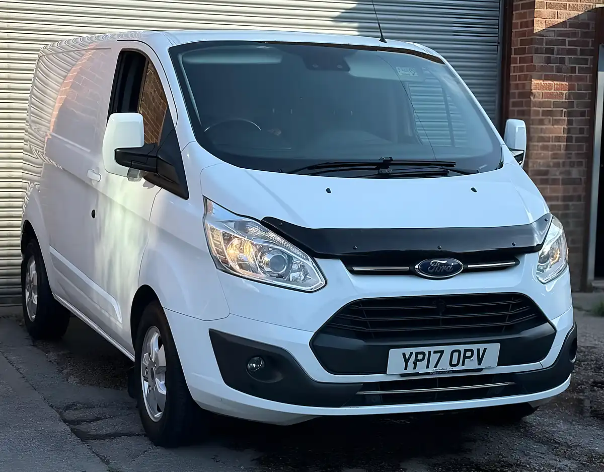 Used 2017 Ford Transit Custom Limited White - Interior and Exterior details 15