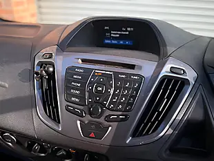 Used 2017 Ford Transit Custom Limited White - Interior and Exterior details 19