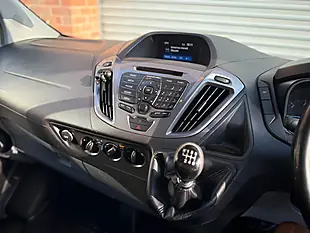 Used 2017 Ford Transit Custom Limited White - Interior and Exterior details 8