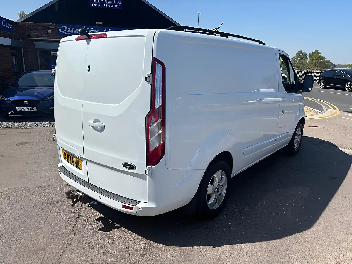 Used 2017 Ford Transit Custom Limited White - Interior and Exterior details 10