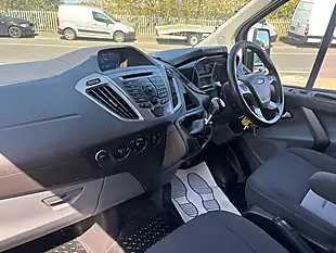 Used 2017 Ford Transit Custom Limited White - Interior and Exterior details 18