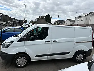 Used 2017 Ford Transit Custom Panel Van L1 H1 White - Interior and Exterior details 7