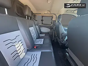 Used 2017 Ford Transit Custom Sport White - Interior and Exterior details 7