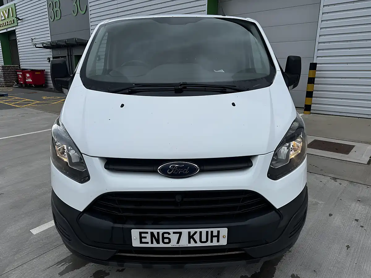 Used 2017 Ford Transit Custom White - Interior and Exterior details 8