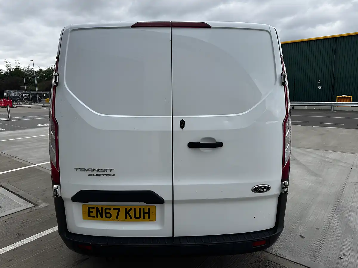 Used 2017 Ford Transit Custom White - Interior and Exterior details 9