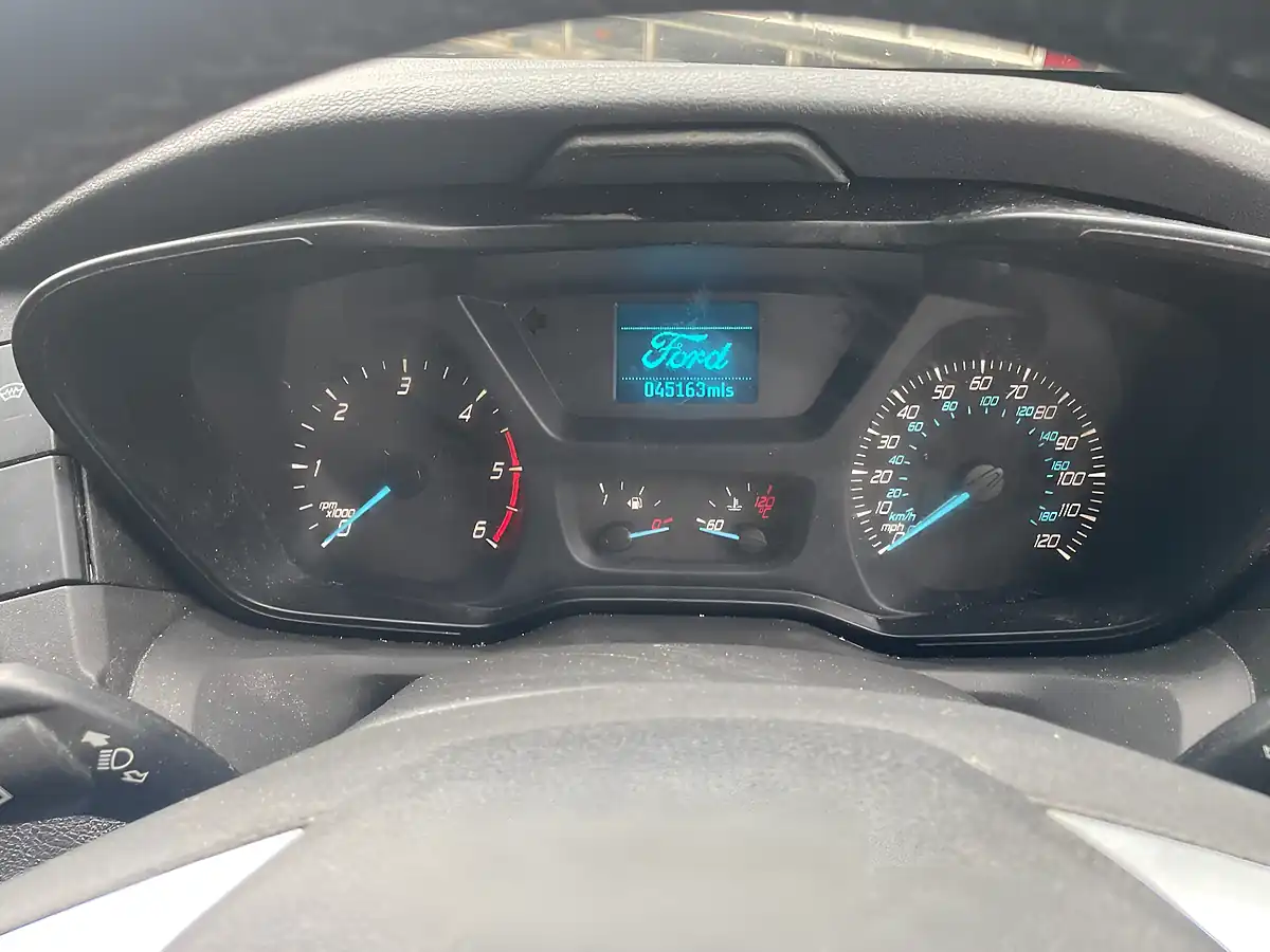 Used 2017 Ford Transit H2 Van Blue - Interior and Exterior details 11