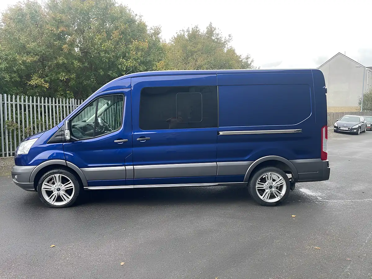 Used 2017 Ford Transit H2 Van Blue - Interior and Exterior details 6