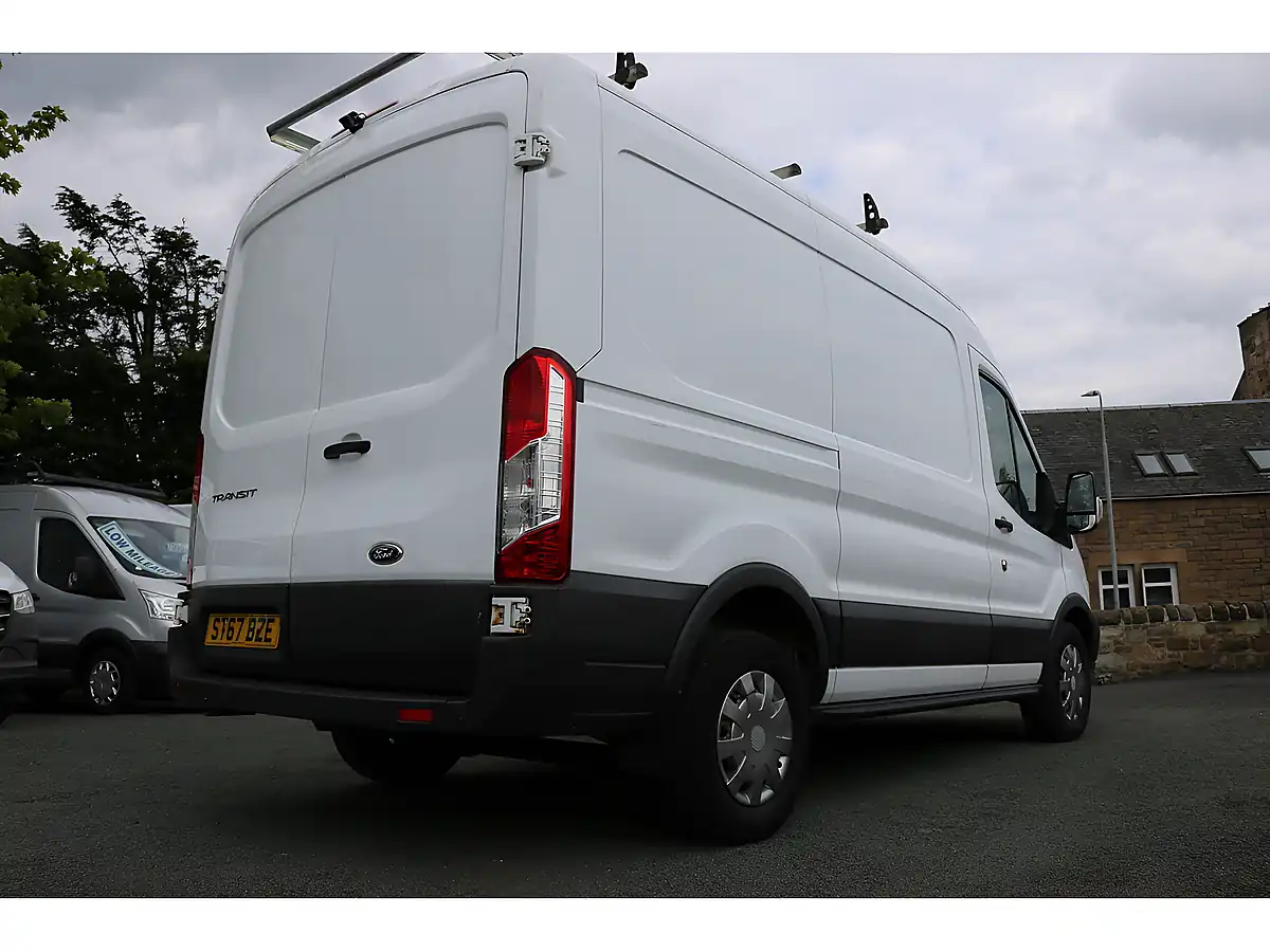 Used 2017 Ford Transit Mwb L2H2 White - Interior and Exterior details 9