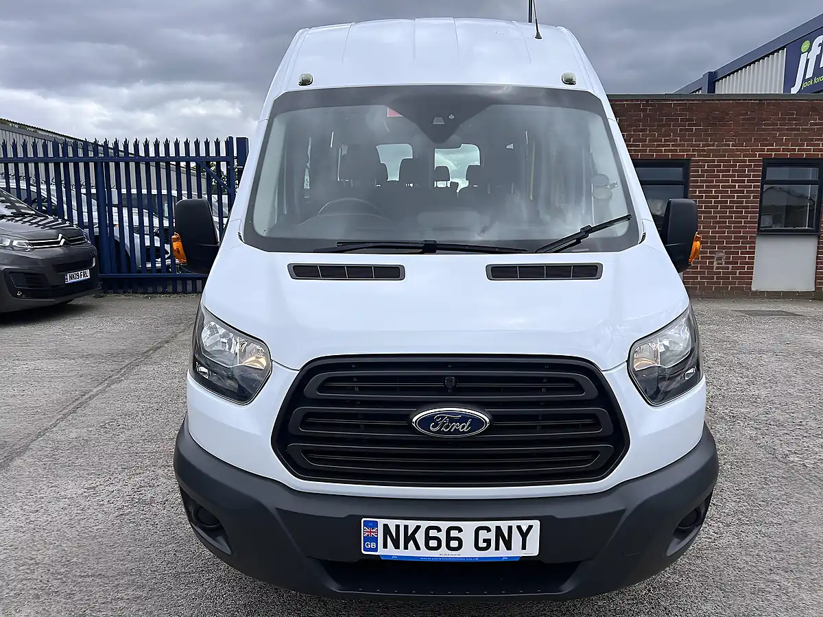 Used 2017 Ford Transit Trend Hdt White - Interior and Exterior details 10