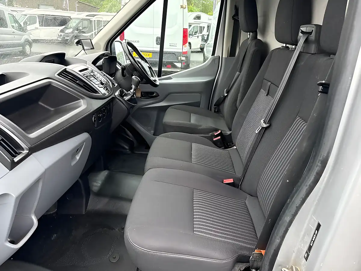 Used 2017 Ford Transit Trend Silver - Interior and Exterior details 10