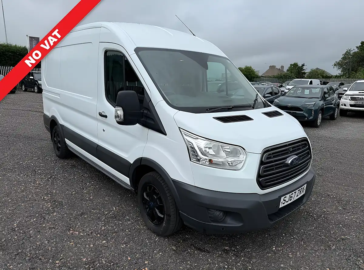 Used 2017 Ford Transit Trend White - Front View