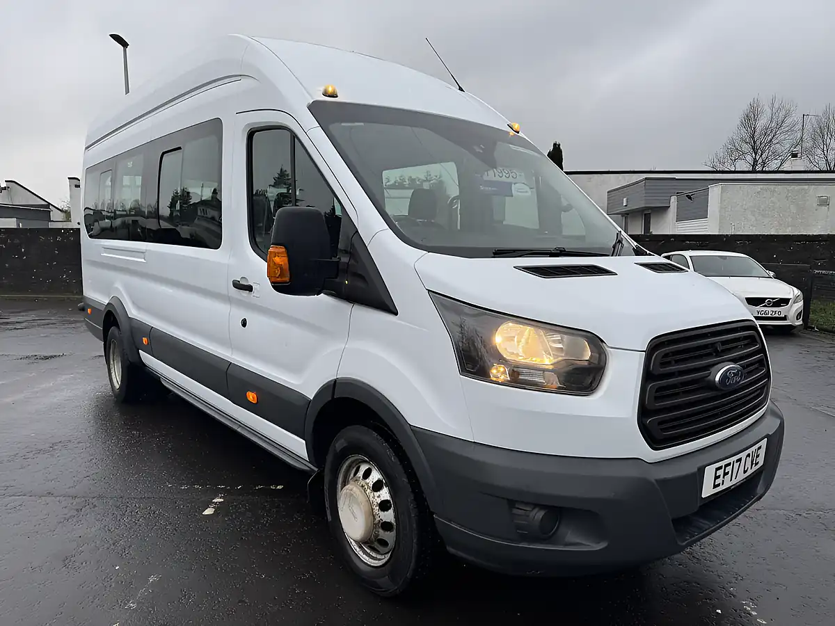 Used 2017 Ford Transit Trend White - Front View