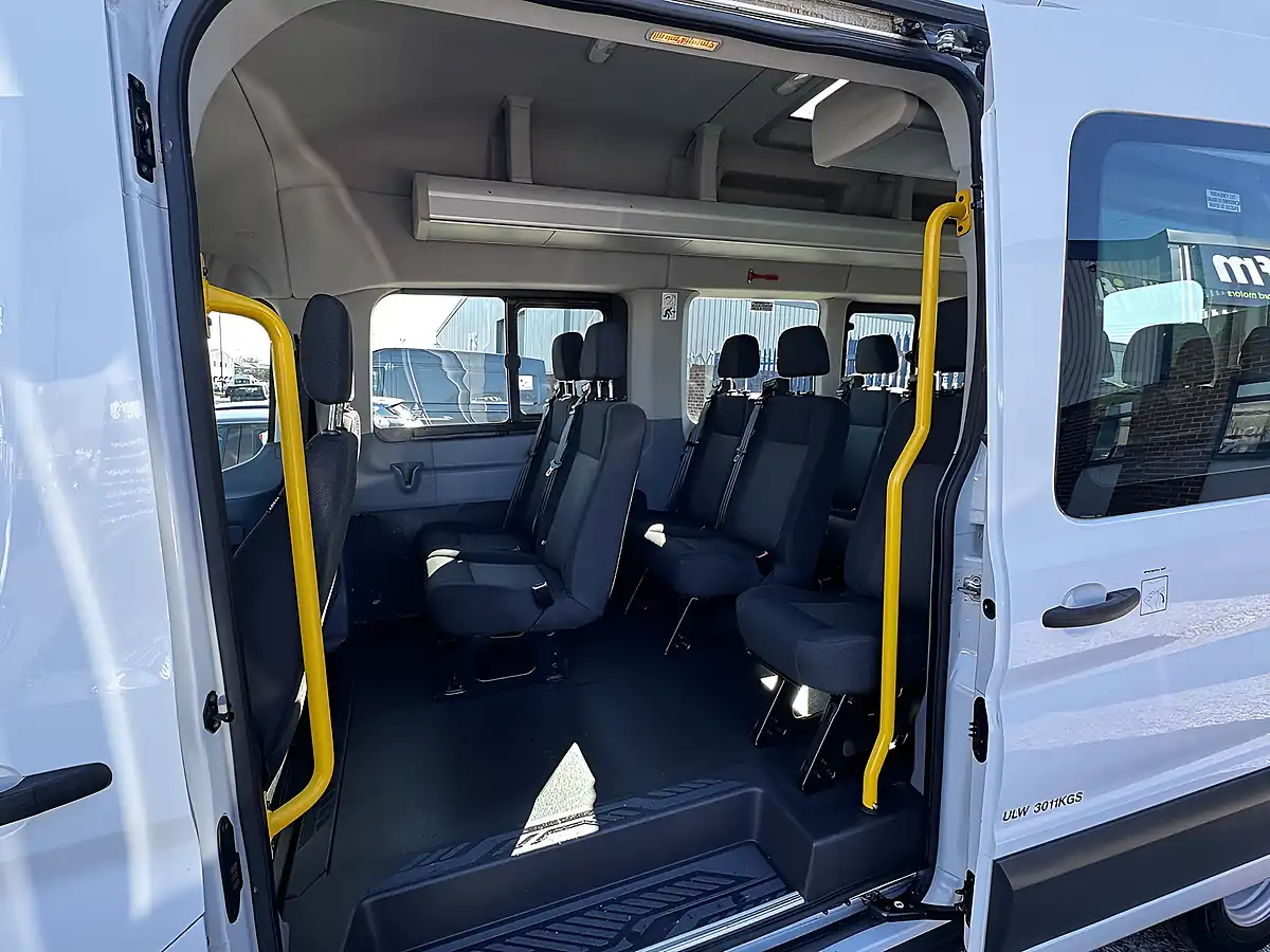 Used 2017 Ford Transit Trend Xlwb High Roof Frozen White - Interior and Exterior details 15