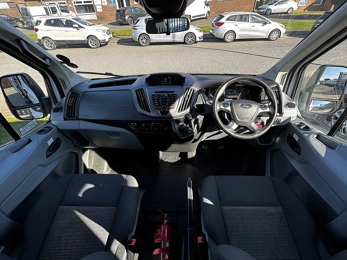 Used 2017 Ford Transit Trend Xlwb High Roof Frozen White - Interior and Exterior details 3