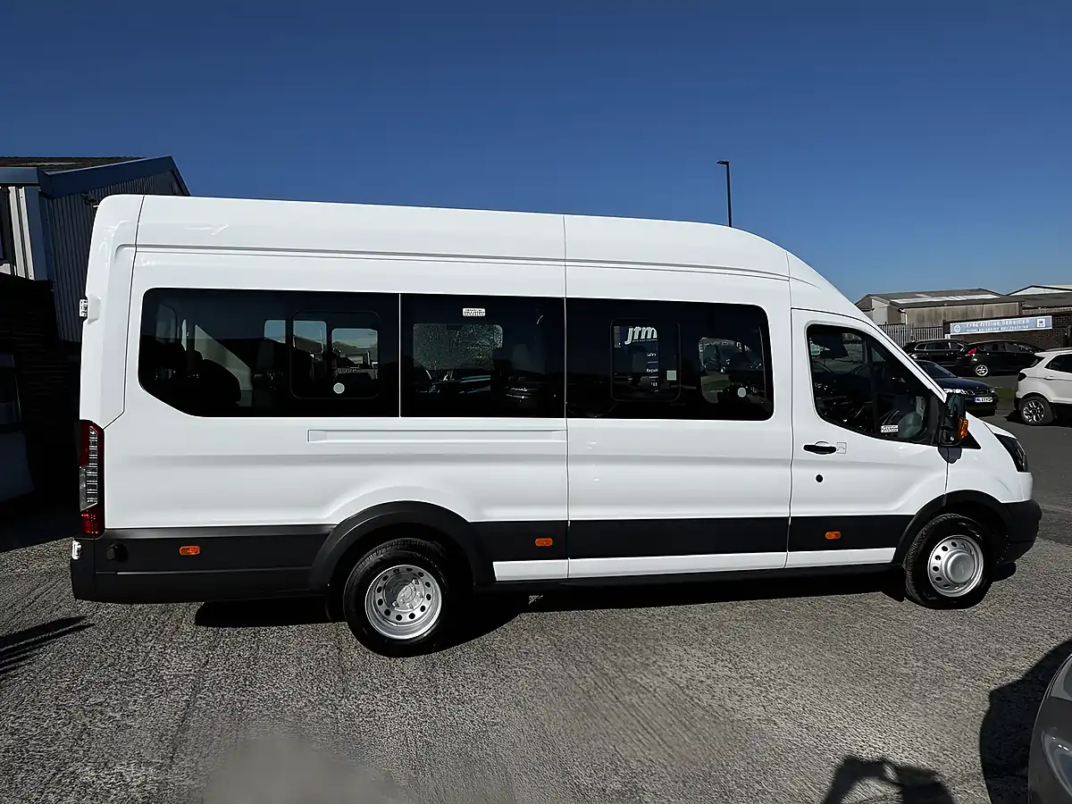 Used 2017 Ford Transit Trend Xlwb High Roof Frozen White - Interior and Exterior details 6