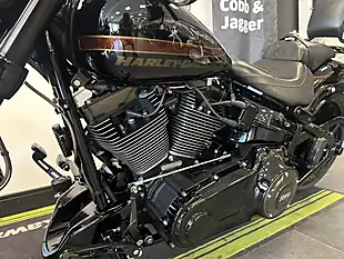 Used 2017 Harley-Davidson Cvo Fxsbe Breakout Breakout Black - Interior and Exterior details 16