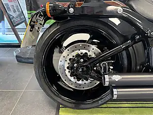 Used 2017 Harley-Davidson Cvo Fxsbe Breakout Breakout Black - Interior and Exterior details 4