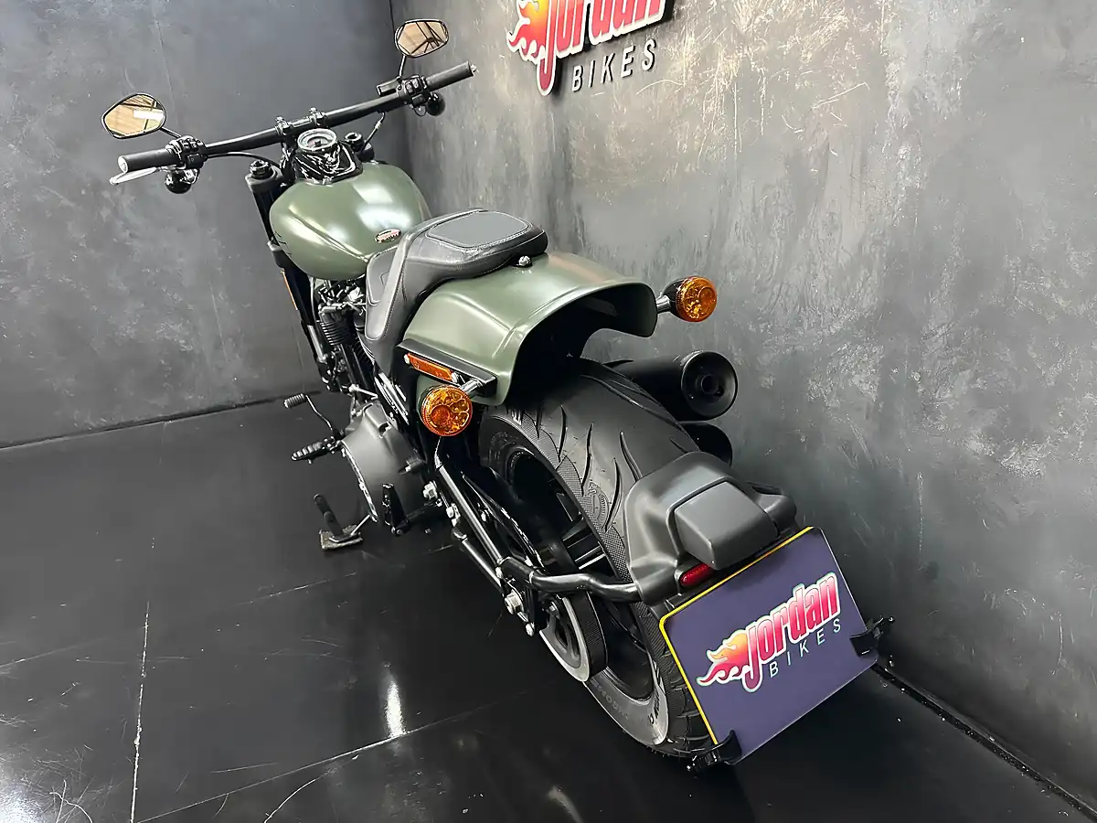 Used 2017 Harley-Davidson Dyna 1745 Fxfb Fat Bob Green - Interior and Exterior details 20