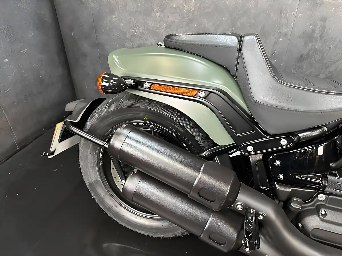 Used 2017 Harley-Davidson Dyna 1745 Fxfb Fat Bob Green - Interior and Exterior details 7
