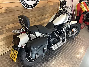 Used 2017 Harley-Davidson Dyna Fat Bob White - Interior and Exterior details 4