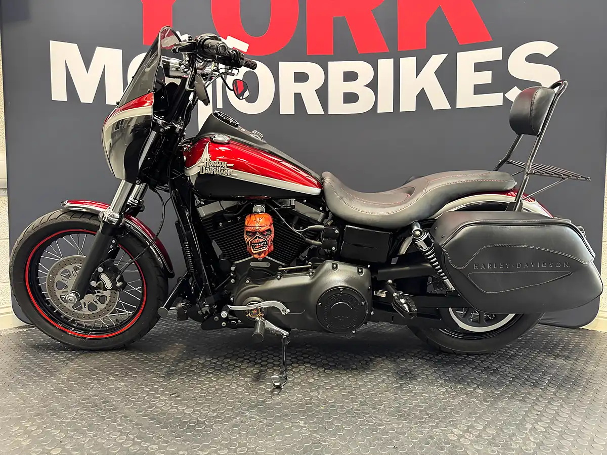 Used 2017 Harley-Davidson Dyna - Interior and Exterior details 3