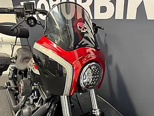 Used 2017 Harley-Davidson Dyna - Interior and Exterior details 9