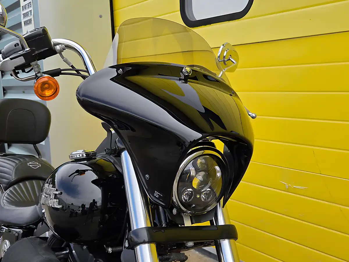 Used 2017 Harley-Davidson Dyna Street Bob Black - Interior and Exterior details 12
