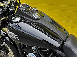 Used 2017 Harley-Davidson Dyna Street Bob Black - Interior and Exterior details 18