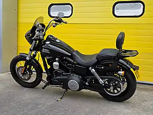 Used 2017 Harley-Davidson Dyna Street Bob Black - Interior and Exterior details 6