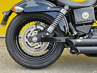 Used 2017 Harley-Davidson Dyna Street Bob Black - Interior and Exterior details 9