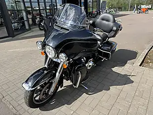 Used 2017 Harley-Davidson Flhtk Ultra Limited Black - Interior and Exterior details 5