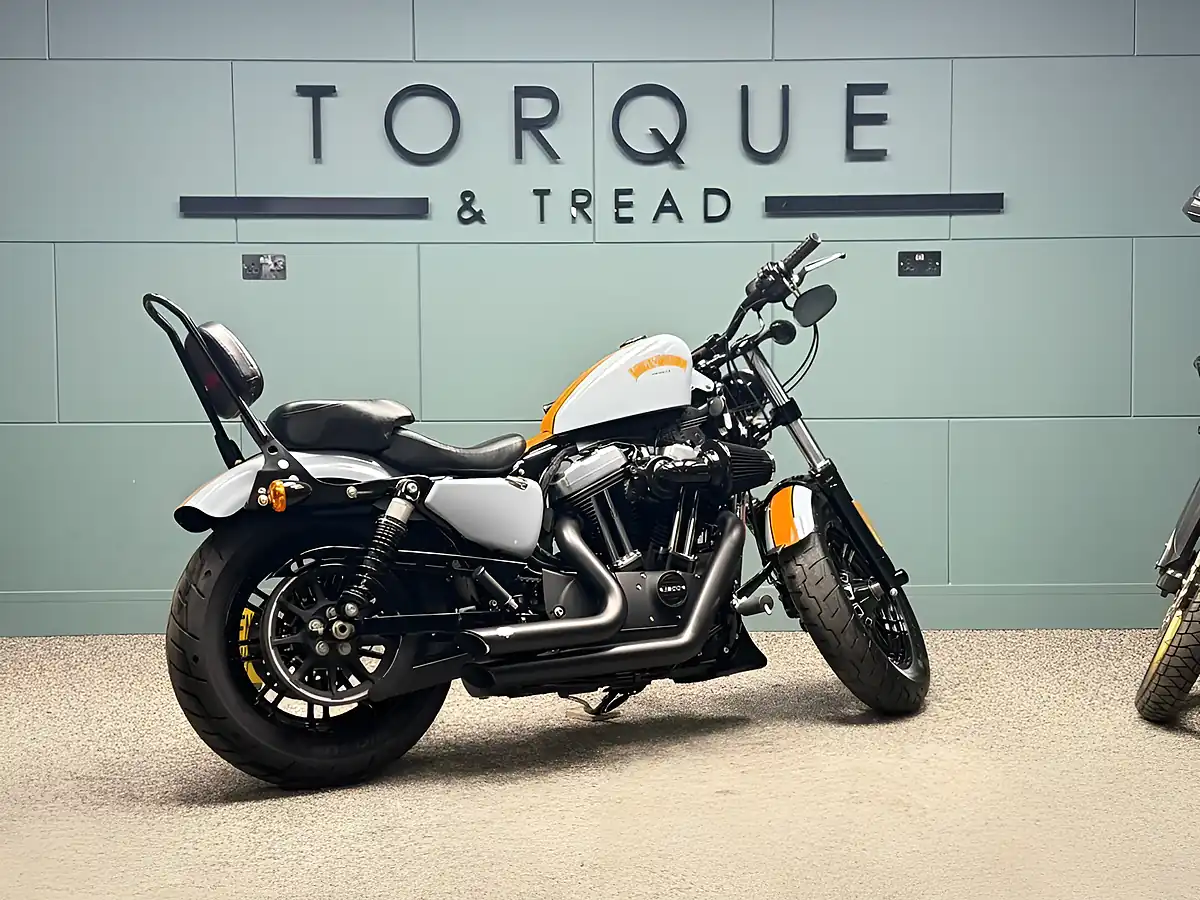 Used 2017 Harley-Davidson Sportster Forty-Eight Black - Interior and Exterior details 3