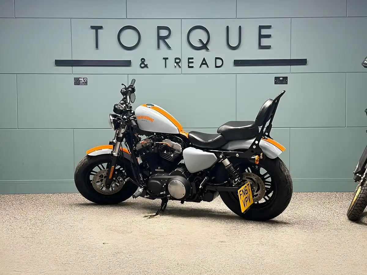 Used 2017 Harley-Davidson Sportster Forty-Eight Black - Interior and Exterior details 7